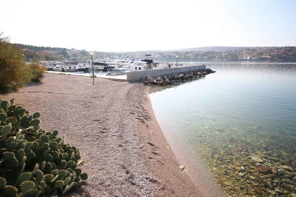 Apartments In Silo/Insel Krk 13571 Croatia
