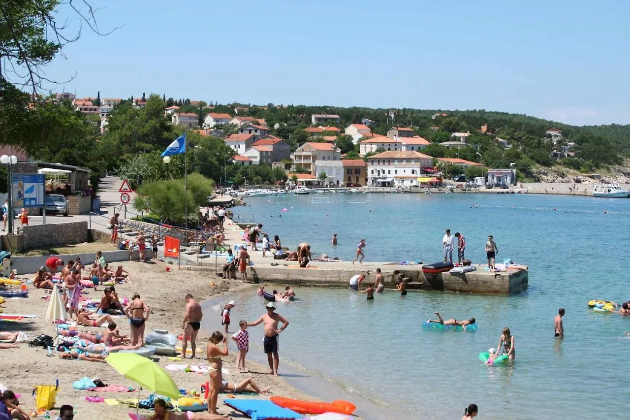 Apartments In Silo/Insel Krk 13571